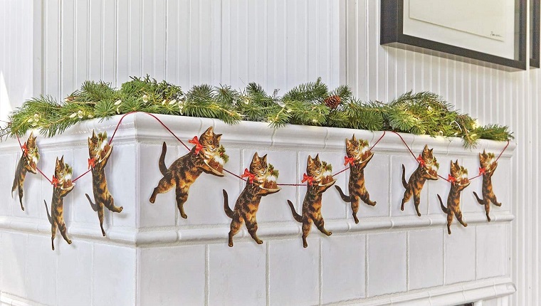 cat christmas garland